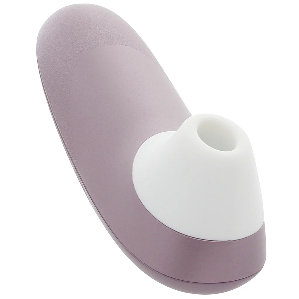 Womanizer Pro Clitoral Stimulator in Lilac